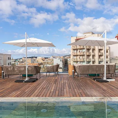 Js Plaza Hotel 4*